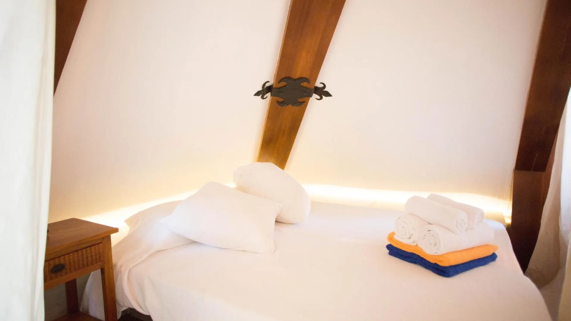 Attic Dels Sentits Hotel Perafita Spain